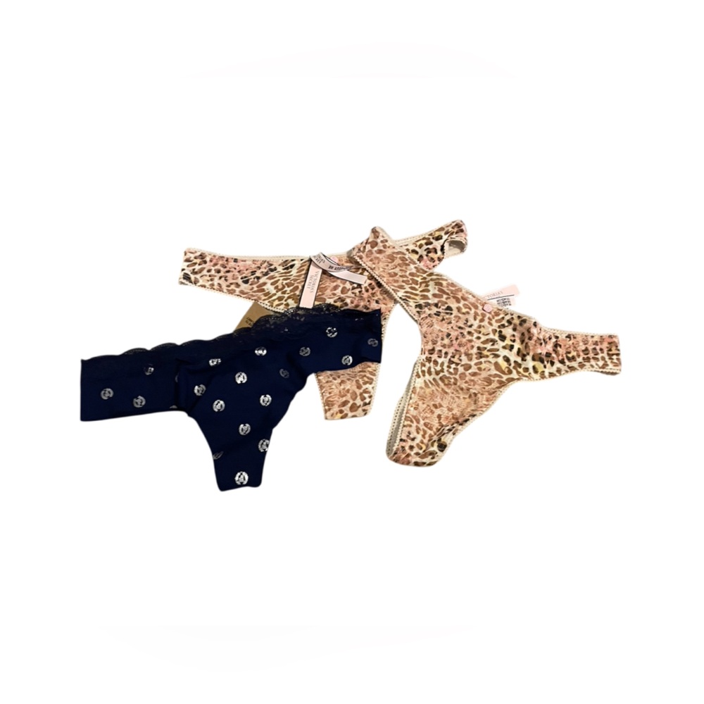 Victoria’s Secret PINK Thong Panties Bundle NWT |‎ 3 Pack | Medium